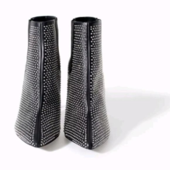 Zara Studded Black Spike Heel Ankle Boots - Picture 2 of 5